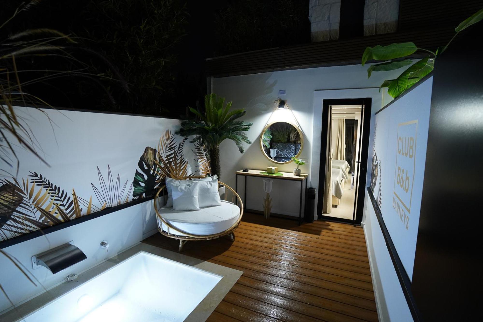 Barneys B&B Cercola Exterior photo