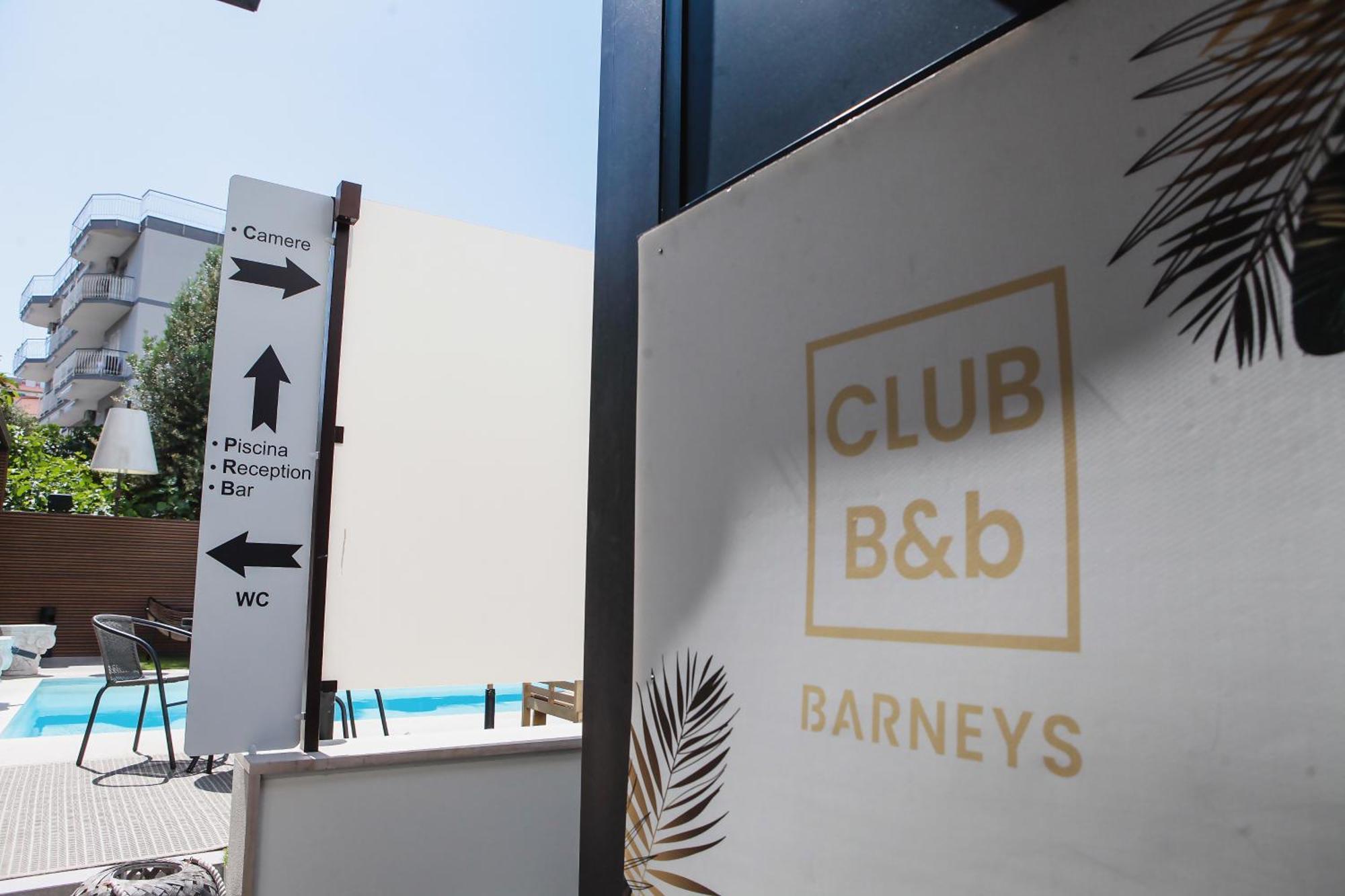 Barneys B&B Cercola Exterior photo